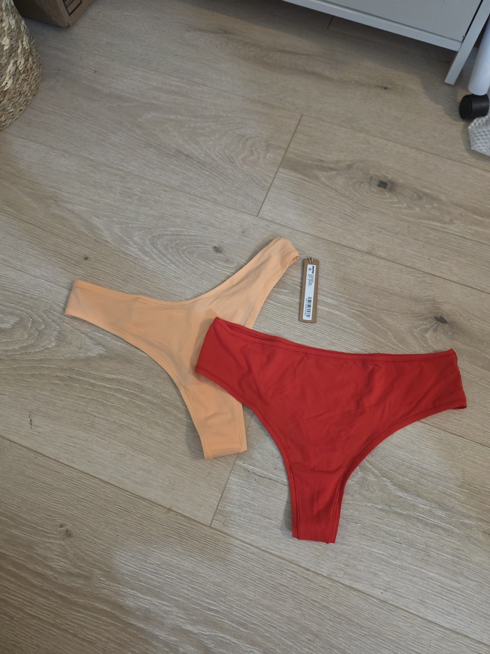 SKIMS Thong Panty 2-Pack in Peach and Red